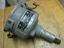 Load image into Gallery viewer, Oldsmobile 37 38 39 40 41 6 cyl Mallory distributor assy Replace original DR-647F distributor  50$ shipping include

