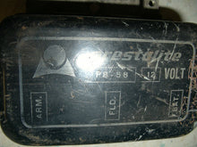 Charger l&#39;image dans la galerie, Checker Dodge Chrysler Desoto Plym Ford Meteor Nash Rambler 56 57 58 59 60 61 63
