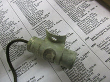 Charger l&#39;image dans la galerie, 5989 Auburn Chrysler Cord Desoto Dodge Graham Paige 27 28 29 30 31 32 33 34
