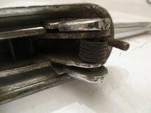 Charger l&#39;image dans la galerie, 1775911 Dodge Plymouth Chrysler DeSoto ext. handle 54 55 56 57 58 59 60 61 62 63
