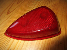 Charger l'image dans la galerie, Hudson tail lamp glass HUB  48 49 50 51 52
