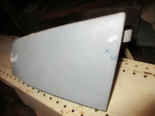 Charger l&#39;image dans la galerie, 3792053 CHRYSLER PLYMOUTH DODGE taillight extension 70 71 72 73 74 75 76 77
