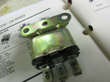 Charger l&#39;image dans la galerie, AMC GM Jeep Studebaker 53 54 55 56 57 58 59 60 61 62 63 65 12v horn relay UN-153
