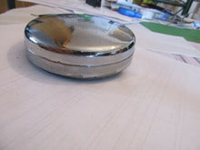 Charger l&#39;image dans la galerie, 6v OEM electric gas cap GM Chrysler Packard Cadillac Buick Oldsmobile 30&#39;s 40&#39;s
