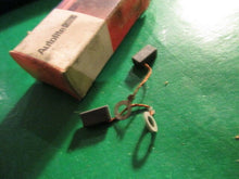 Charger l&#39;image dans la galerie, brush C5AZ-10347-A1 Mercury Ford Lincoln truck 64 65 66 67 68 69 70 71 72 73 74
