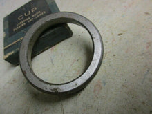 Charger l&#39;image dans la galerie, B-3552 Ford Mercury Lincoln truck bearing 32 33 34 35 36 37 38 39 40 41 42  52
