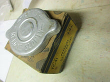 Charger l&#39;image dans la galerie, Chevrolet Ford Kaiser Fraser Nash Olds Pontiac Willys 48 48 50 51 52 53 54 55 56
