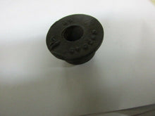Charger l&#39;image dans la galerie, 692040 gearshift rod bushings Dodge Chrysler DeSoto Plymouth 39 40 41 42 46 47
