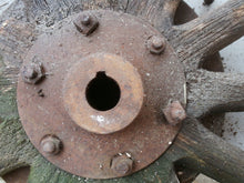 Charger l&#39;image dans la galerie, antique wood wheel 20&#39;s 30&#39;s rear drum brake 11 x 21/2inch  GM Mopar Nash Stude
