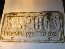 Charger l&#39;image dans la galerie, 1966 Canada vintage collectible Ontario license plate 66 X
