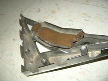 Charger l&#39;image dans la galerie, CDBAE-8216-A Ford Lincoln Mercury crest 58 59 60 61 62 63 64 65 66 67 68 69 70
