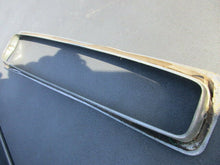 Charger l'image dans la galerie, - OEM GM Cadillac 1986 tail lamp bezel 80 81 82 83 84 85 86 87 88 89 SHIPPING INCLUDE
