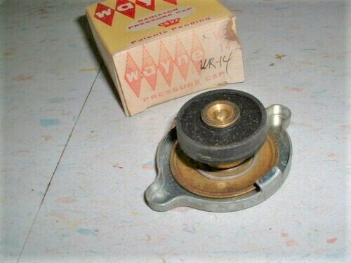 4lb Chrysler Desoto Dodge Plymouth truck 49 50 51 52 53 54 55 56 57 rad cap WR14