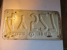 Charger l&#39;image dans la galerie, 1949 Canada vintage collectible Ontario license plate 49

