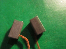 Charger l&#39;image dans la galerie, brush C5AZ-10347-A1 Mercury Ford Lincoln truck 64 65 66 67 68 69 70 71 72 73 74
