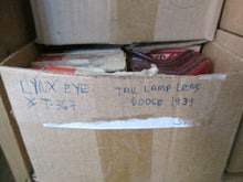 Charger l'image dans la galerie, NORS Mopar Plymouth 1942 tail lamp lense 42 Lynx Eye T-367
