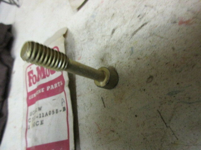 C3TZ-11A058 -A -B screw Ford Lincoln Mercury 63 64 65 66 67 68 69 70  ( ONE)