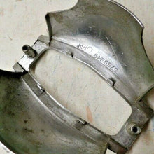 Charger l&#39;image dans la galerie, 5769249 Used Chevrolet steering wheel horn crest bezel 1958 1959 1960 58 59 60
