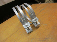 Charger l&#39;image dans la galerie, 2 1/2 (2.60) inch  Pair vintage hose clamps GM Mopar FOMOCO heater
