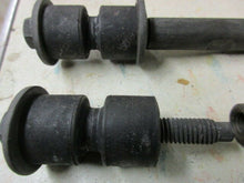 Charger l&#39;image dans la galerie, 3879220 NOS Mopar C Body 74 75 76 77 78 FRONT SWAY BAR ATTACHING PKG

