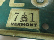 Charger l'image dans la galerie, USA   Vermont  small license plate « TRA » 1971  71
