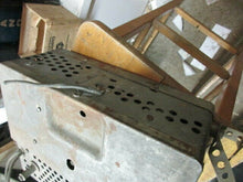 Load image into Gallery viewer, oem original vintage Hudson 1948 1949 radio 46 47 48 49 50 51 52 53 54
