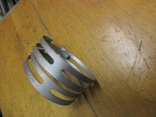 Charger l&#39;image dans la galerie, 2 1/2 (2.60) inch  Pair vintage hose clamps GM Mopar FOMOCO heater
