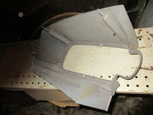 Charger l&#39;image dans la galerie, 3792053 CHRYSLER PLYMOUTH DODGE taillight extension 70 71 72 73 74 75 76 77
