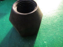 Charger l&#39;image dans la galerie, 4 NOS wheel nuts Fomoco C7TZ-1121-C Ford Mercury truck 64 65 66 67  68 69 70 -89
