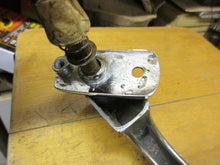 Charger l&#39;image dans la galerie, Chevrolet truck pickup exterior handle   1947 1948 1949 1950 1951 47 48 49 50 51
