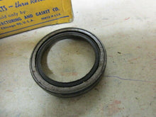 Load image into Gallery viewer, NORS VICTOR 49386 oil seal propeller shaft Chevrolet truck 1933 34 35 36 37 38 39 40  3652271
