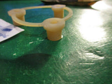 Charger l&#39;image dans la galerie, Chevrolet 764761 horn button bushing 57 58 59 60 61 62 63 64 65 66 67 Pontiac ca
