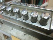 Load image into Gallery viewer, oem original vintage Hudson 1948 1949 radio 46 47 48 49 50 51 52 53 54
