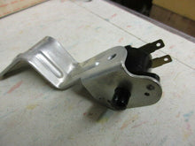 Charger l'image dans la galerie, NORS Brake switch 1998166/ D-865  Oldsmobile 1957 1958 with power brake 57 58  SLS-48   SHIPPING INCLUDE

