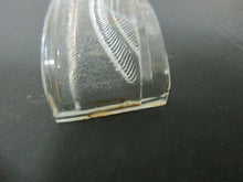 Charger l&#39;image dans la galerie, 920634 GMC Chevrolet License Plate Lens 1937-38 Chevy truck 47 48 49 50 51 52 53
