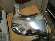 Load image into Gallery viewer, Mopar Gravel guard Plymouth 1951 1952 # 1367261 LEFT HAND Dodge Chrysler deSoto 49 50 (Copie)
