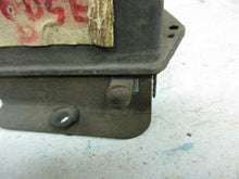 Charger l&#39;image dans la galerie, Autolite VRB-4005-A DeSoto Dodge Chrysler Plymouth 1937 regulator voltage 6v
