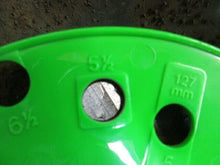 Charger l&#39;image dans la galerie, Chevrolet Pontiac rim artillery wheel 17 inch 6 bolts  31 32 33 34 35 36 37 38
