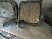 Charger l&#39;image dans la galerie, 4 speed shifter wood knob transmission 60&#39;S 70&#39;S GM MOPAR FOMOCO hot rat rod

