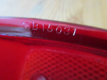 Charger l'image dans la galerie, Hudson tail lamp glass HUB  48 49 50 51 52
