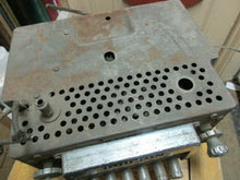 Load image into Gallery viewer, oem original vintage Hudson 1948 1949 radio 46 47 48 49 50 51 52 53 54
