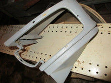 Charger l&#39;image dans la galerie, 3792053 CHRYSLER PLYMOUTH DODGE taillight extension 70 71 72 73 74 75 76 77
