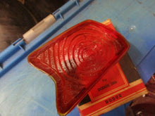 Load image into Gallery viewer, NORS Mopar glass Dodge 1939 tail lamp lens 39  Lynx Eye   shipping include
