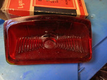 Charger l'image dans la galerie, NORS Mopar Plymouth 1942 tail lamp lense 42 Lynx Eye T-367
