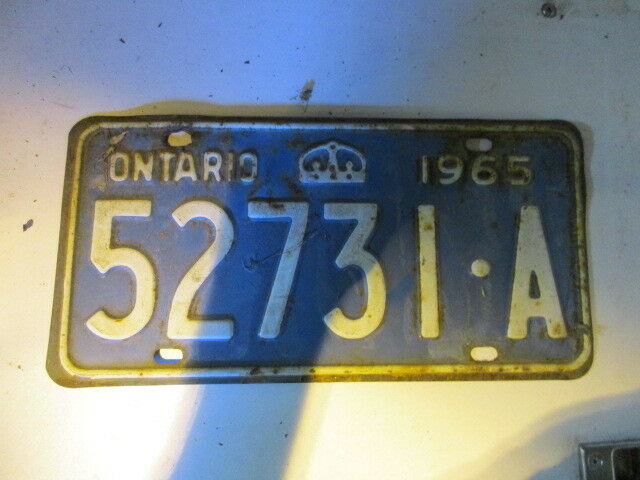 1965 Canada vintage collectible Ontario license plate 65 «A»