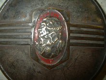 Charger l'image dans la galerie, Nash Lafayette 37  horn button emblem steering 34 35 36 37 38 39 40 Franklin  SHIPPING INCLUDE
